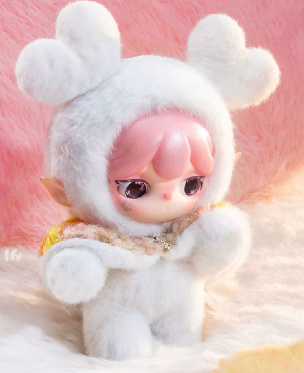 Suri Plush Pendant